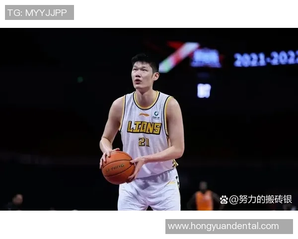 胡金秋的篮球之路：从青涩少年到CBA明星球员的成长故事