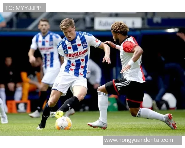 费耶诺与滋的精彩对决分析及比赛前瞻展望