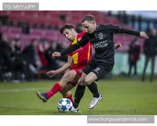 阿尔克与前进之鹰的激烈对决揭示了足球战术与团队协作的重要性